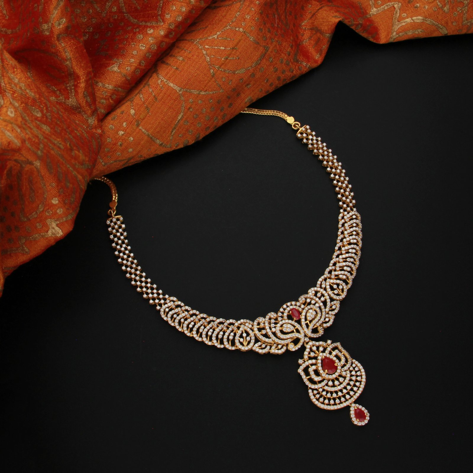 FANCY STONE NECKLACE